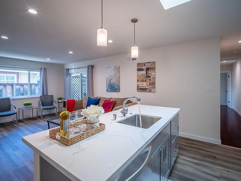 533 Westlake Dr — Photo 10