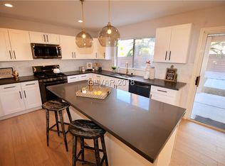 328 Laguna Glen Dr, Henderson, NV 89014