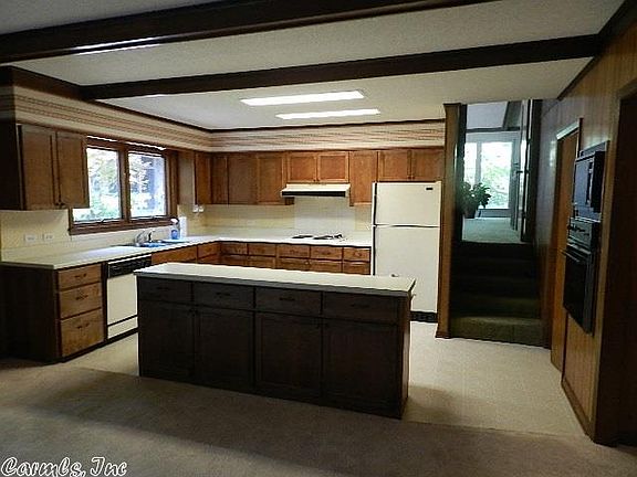 5th image of 1601 W 36th Ave