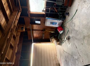 2010 S 4th Ave, Union Gap, WA 98903