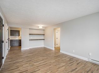 2416 Texel Dr N #1, Kalamazoo, MI 49048