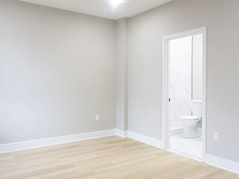 1201 Lindley Ave #4 — Photo 14