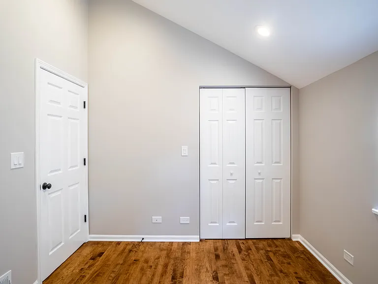 1063 N Wood St #PENTHOUSE — Photo 18