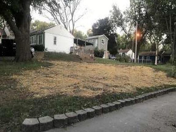 vacant lot