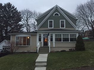 129 Walnut St, Canajoharie, NY 13317