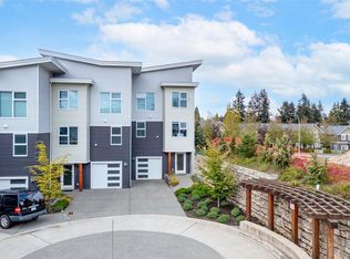 1800 Summerhill Pl #106, Nanaimo, BC V9S 0C7