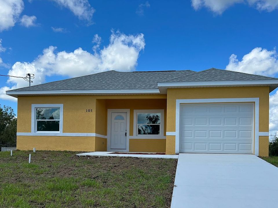 1st image of 105 Hawaii Dr NE