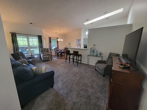 4th image of 238 Langshire Ct