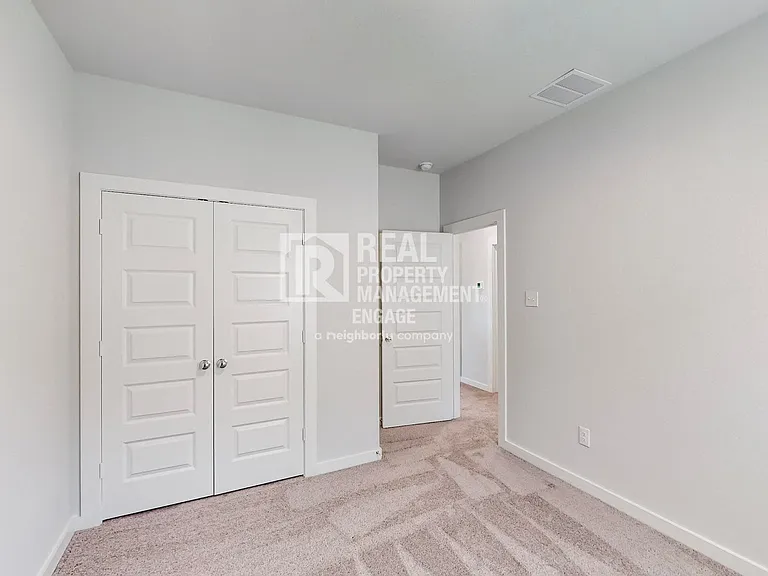 217 Caliber Ct — Photo 41