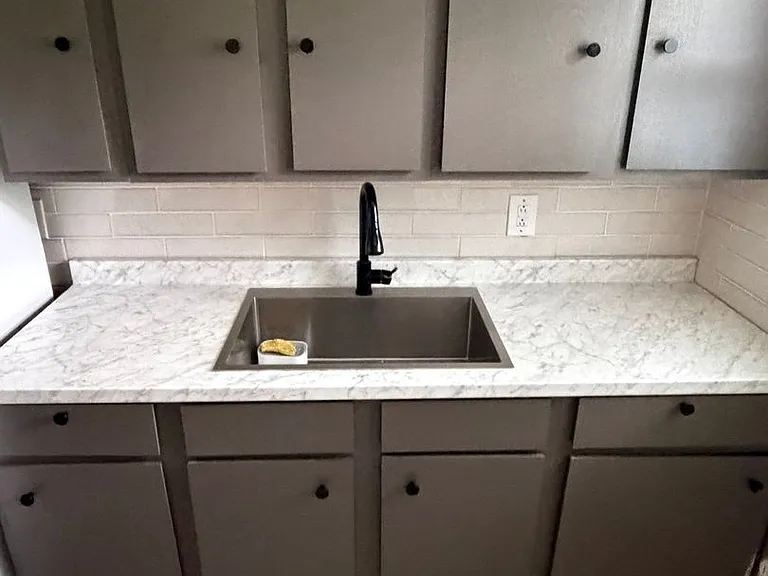 3060 Guernsey Ave — Photo 5