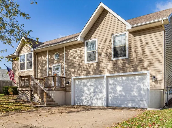 128 SE 1171st Rd, Knob Noster, MO 65336