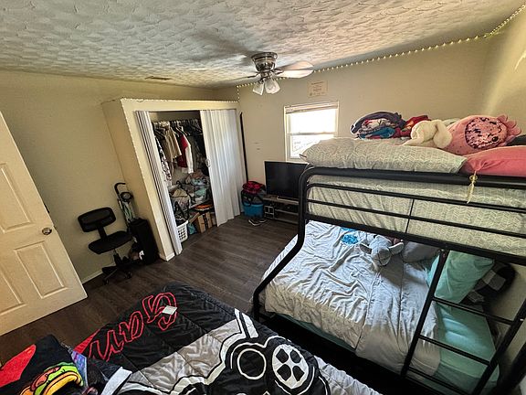 3rd image of 10012 N Oklawaha Ave #1