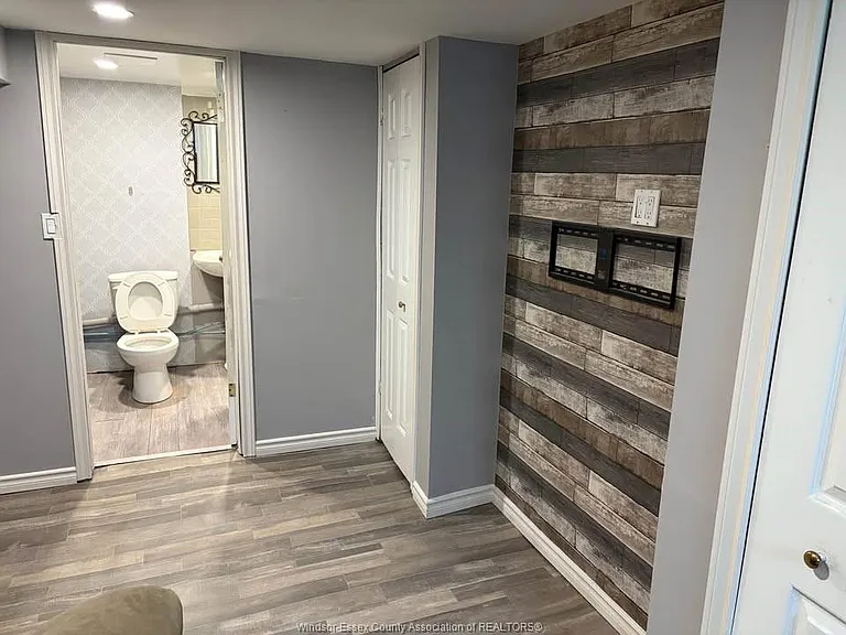 3577 King St #BASEMENT — Photo 7