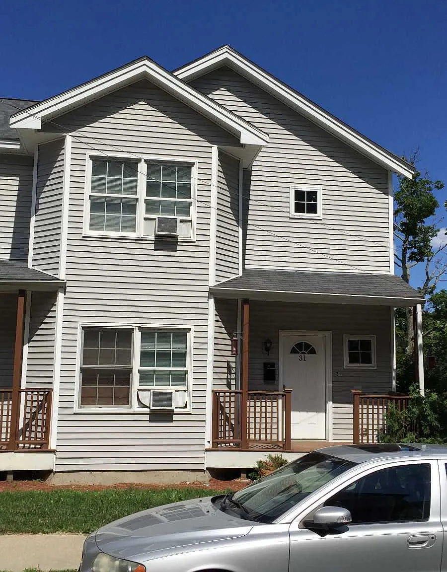 5 bed, 2.5 bath, $4,375 — Photo 1