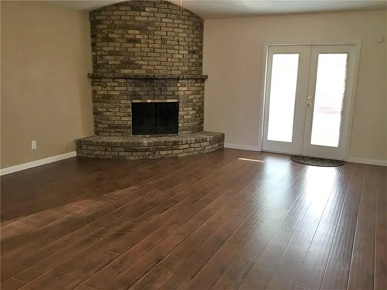 5813 Bobbie Ln — Photo 11