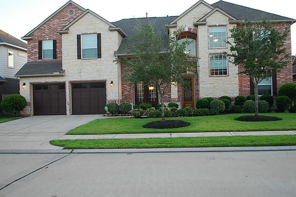 Beautiful elevation in Katy Creek Ranch