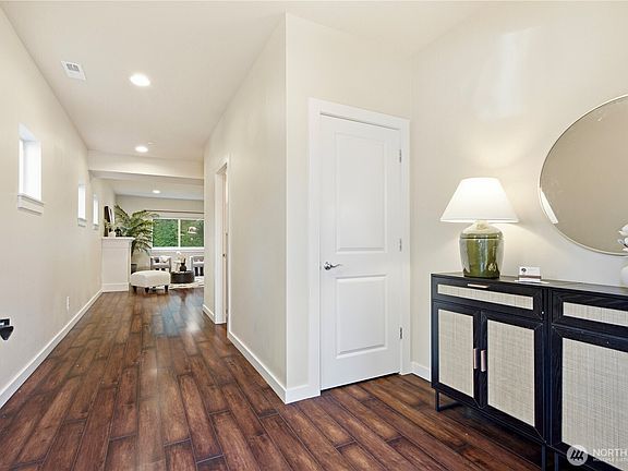 2nd image of 15920 SE 164th Place