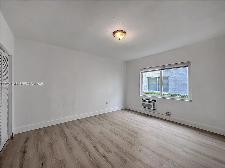 955 Bay Dr #2 — Photo 14