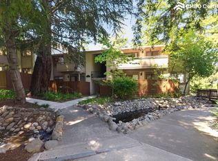 20700 4th St APT 4, Saratoga, CA 95070