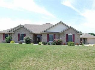 631 N Savannah Dr, Jasper, IN 47546