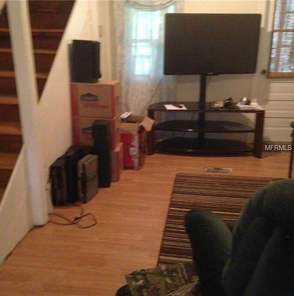 2nd image of 5709 Bailey Rd