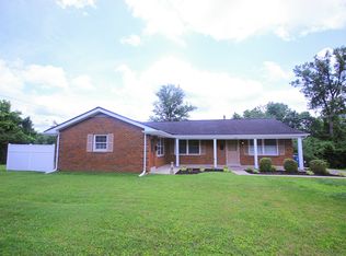 834 Raven Rd, Lexington, KY 40502