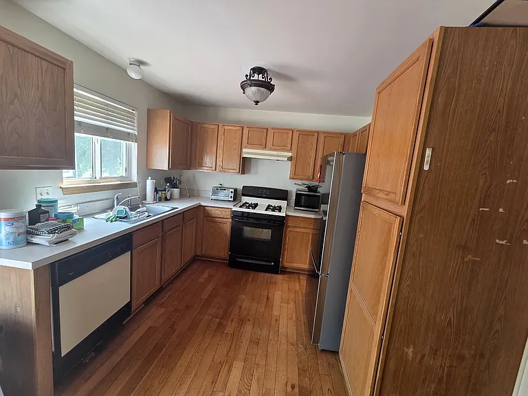 2800 E Bridleway Ct — Photo 5