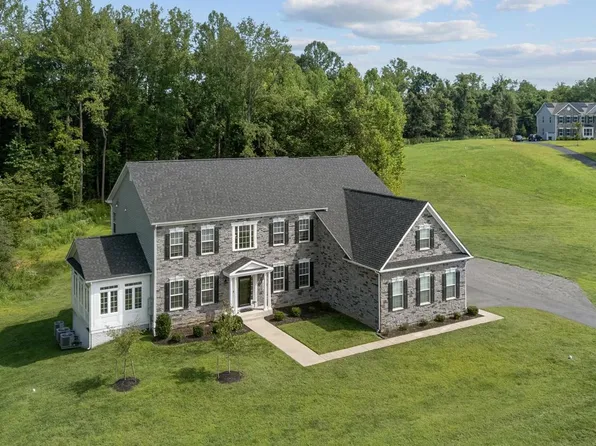 15504 Over Land Ct, Aquasco, MD 20608