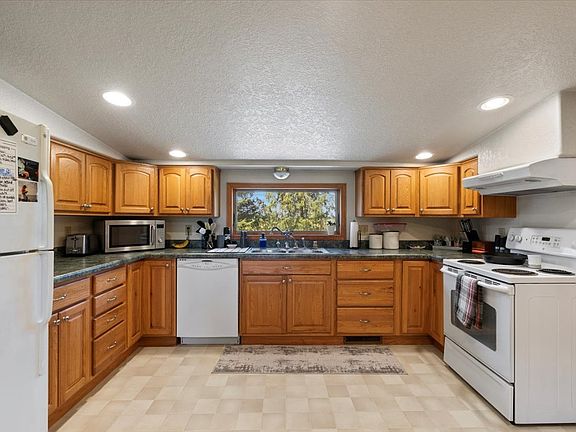 5th image of 5460 Moline Rd