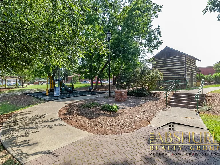 145 S Main St #303 — Photo 33