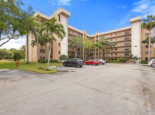 4700 Lucerne Lakes Blvd W APT 202, Lake Worth, FL 33467