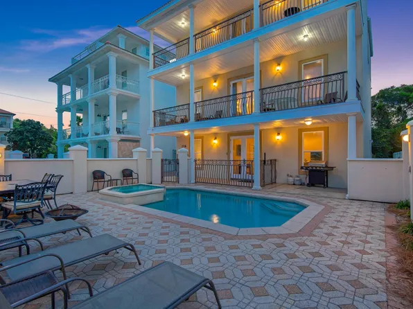 116 Sarasota St, Miramar Beach, FL 32550