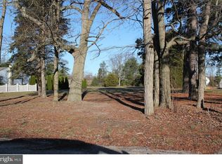 91 Plymouth Rd, Sicklerville, NJ 08081