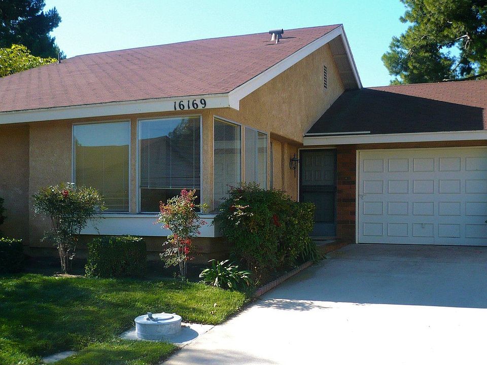 For Sale: 16169 Village 16, Camarillo, CA 93012