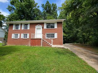 6628 Stark Ct, Riverdale, GA 30274