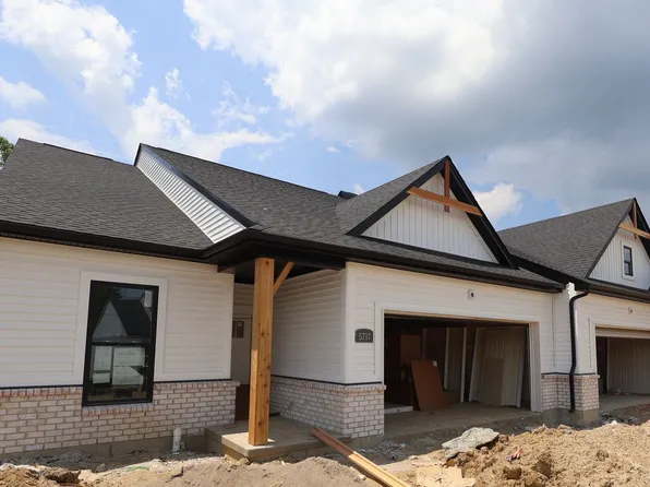 5717 White Pine Ln, Hamilton, OH 45011