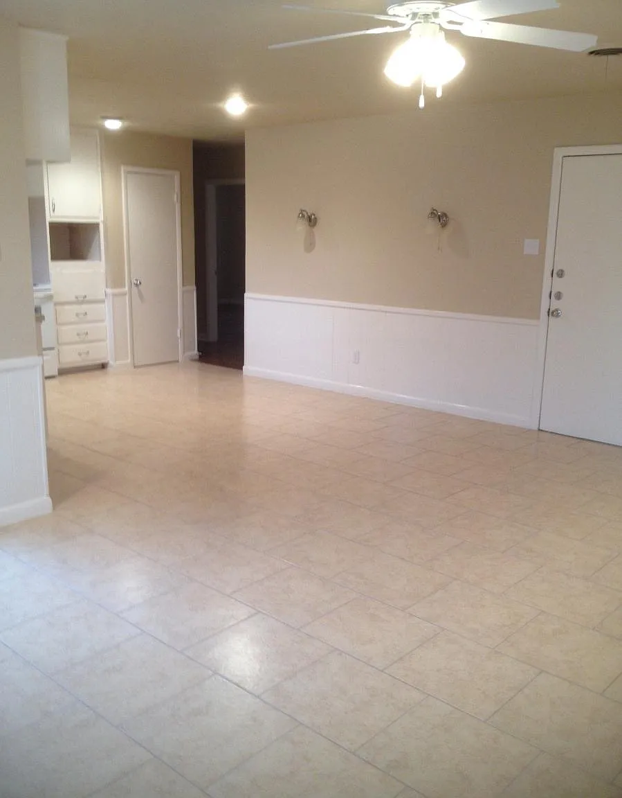 3 bed, 1650 sqft, $2,100 — Photo 4