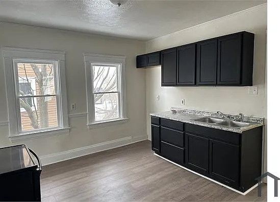 12403 Ferris Ave — Photo 2