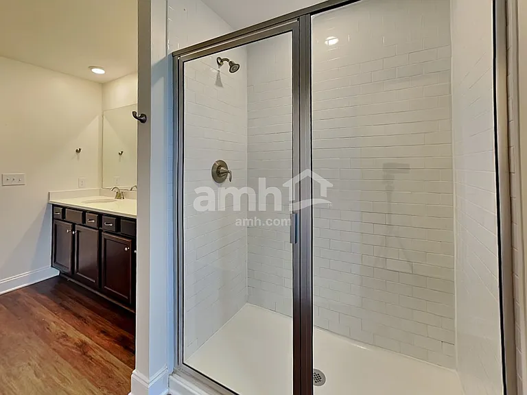 5223 Valor Dr — Photo 17