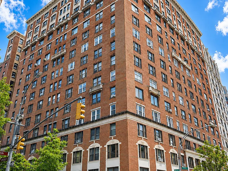 425 Riverside Dr #5E — Photo 6