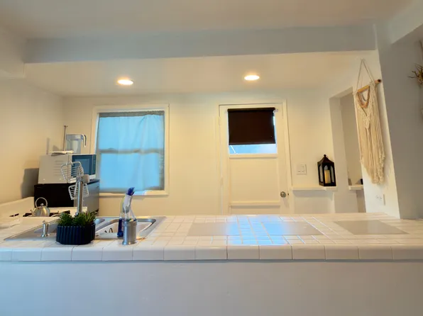 733.5 Beryl St #1/2, San Diego, CA 92109