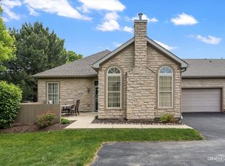 3319 Timbers Edge Cir, Joliet, IL 60431