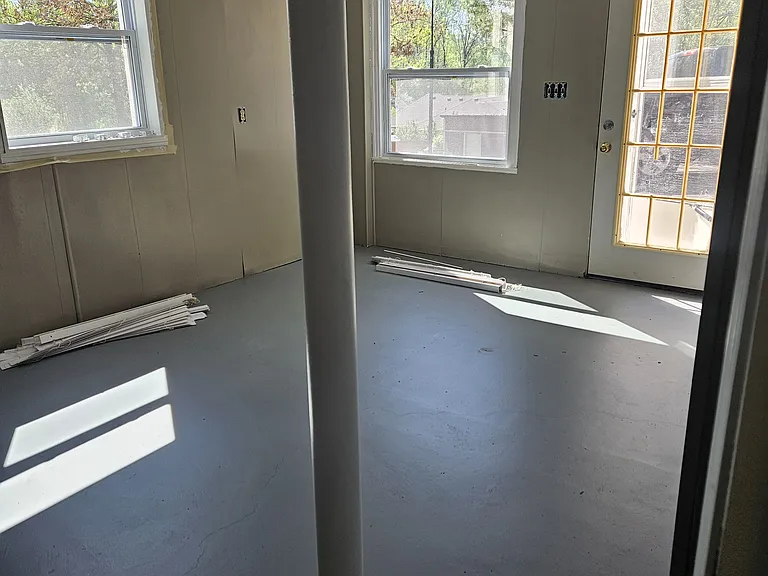 311 Roberta Dr — Photo 14