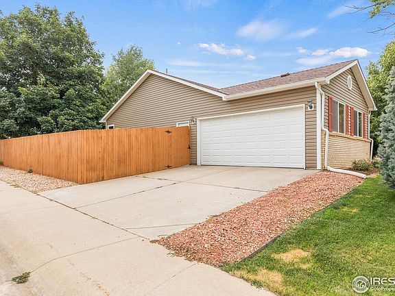 4th image of 122 N 49th Ave Pl