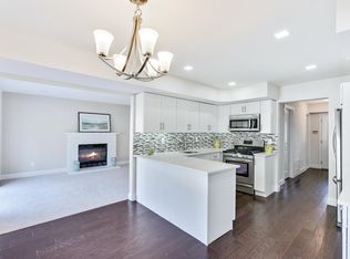 6 Moss Haven Way, Howell, NJ 07731