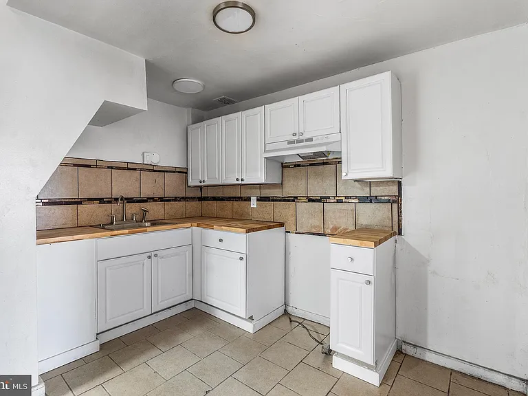 4908 Germantown Ave #9 — Photo 5