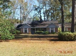 42695 Robinwood Dr, Hammond, LA 70403