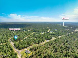 9 Omega St, Chipley, FL 32428