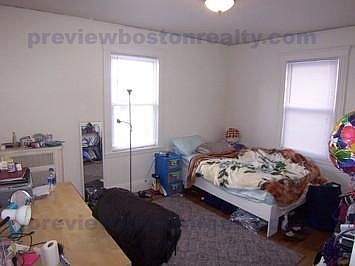 2nd image of 80 Verndale St #K2