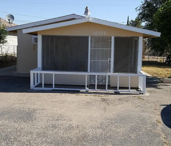 16572 Live Oak St #C — Photo 1